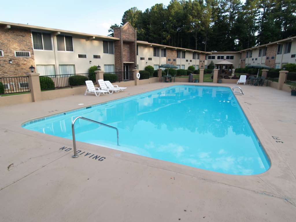 Western Riverside 3* Macon