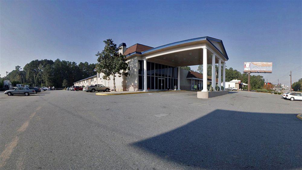 Hotel Western Riverside