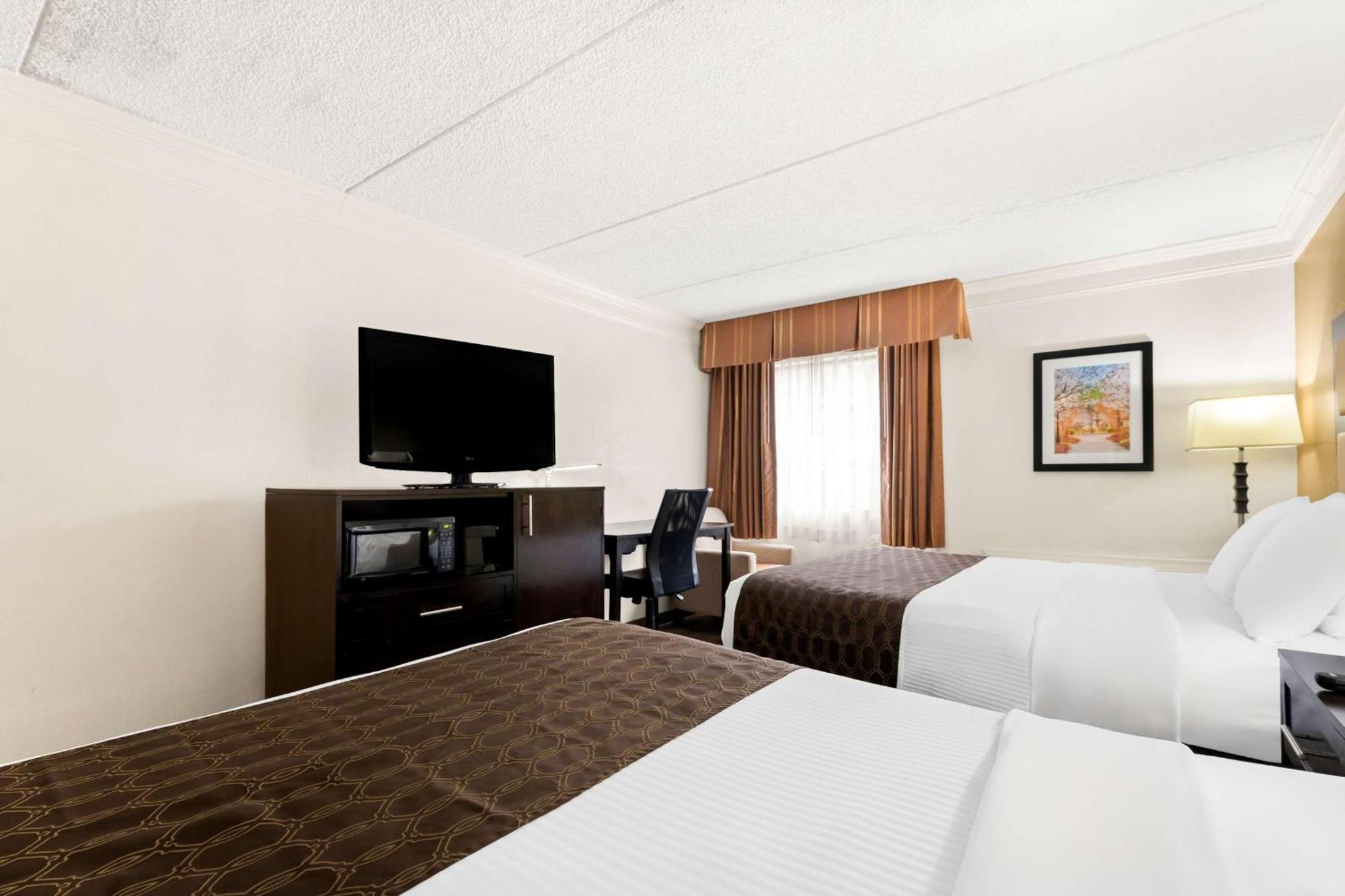 Hotel Western Riverside