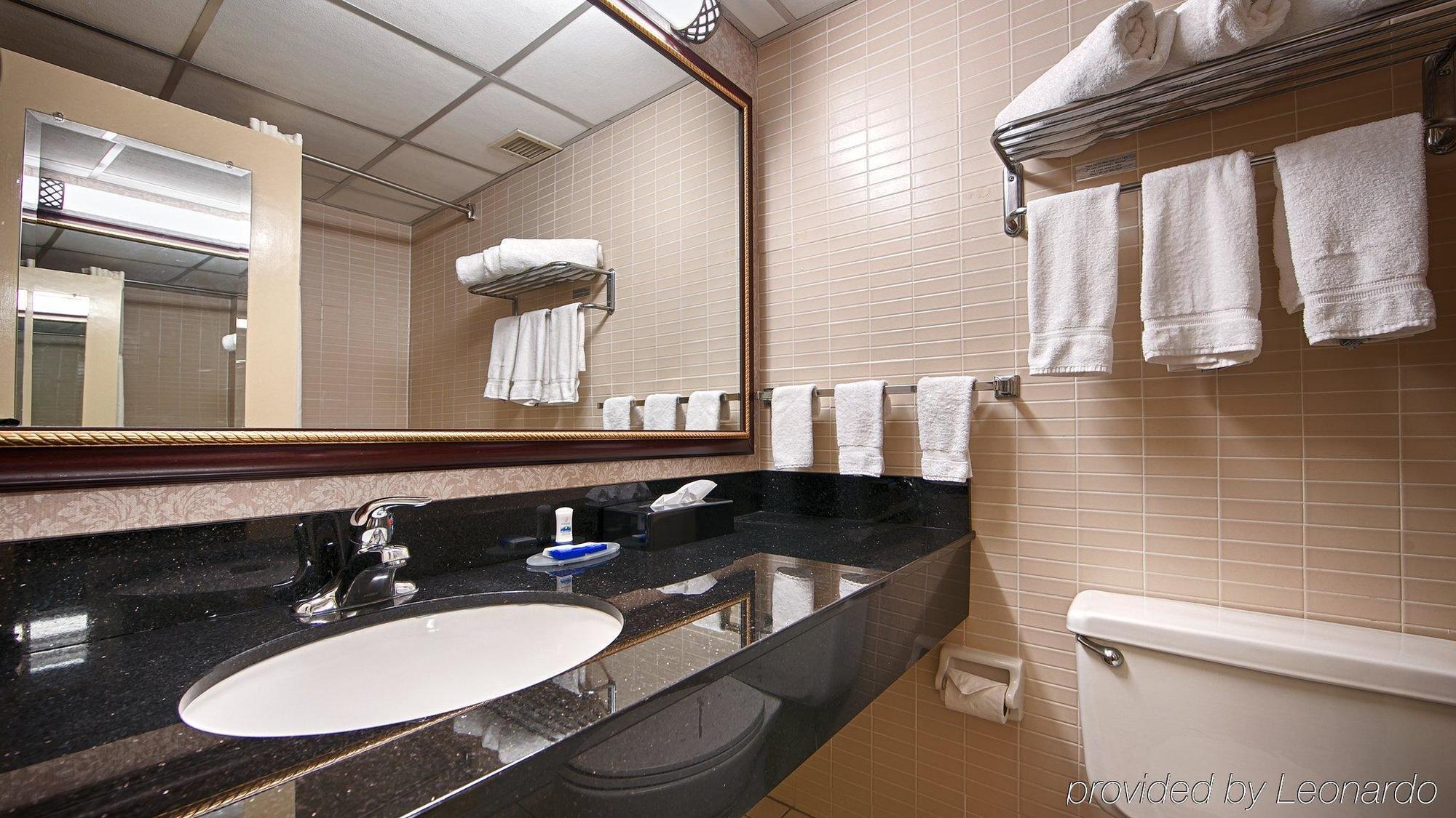 Western Riverside 3* Macon