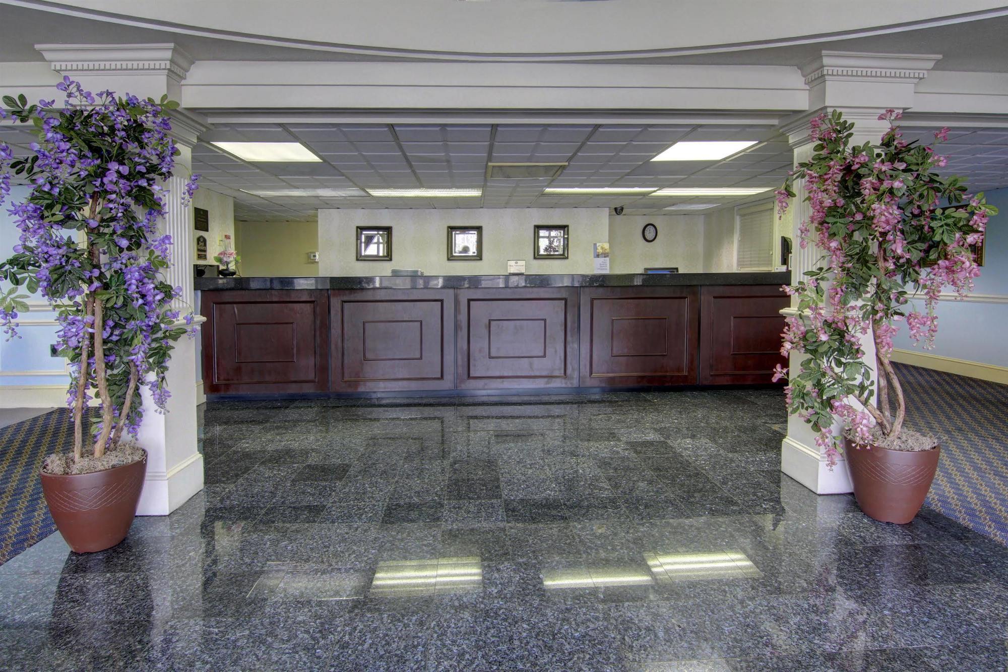 Western Riverside 3*